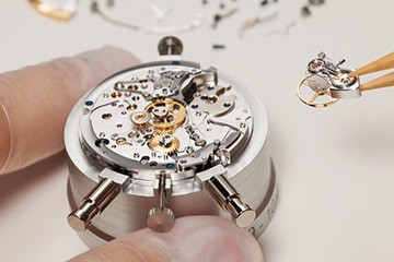 大连百达翡丽腕表官方售后洗油