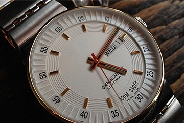 大连百达翡丽起雾了维修