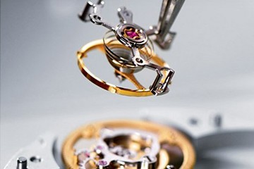 大连百达翡丽表有水雾维修